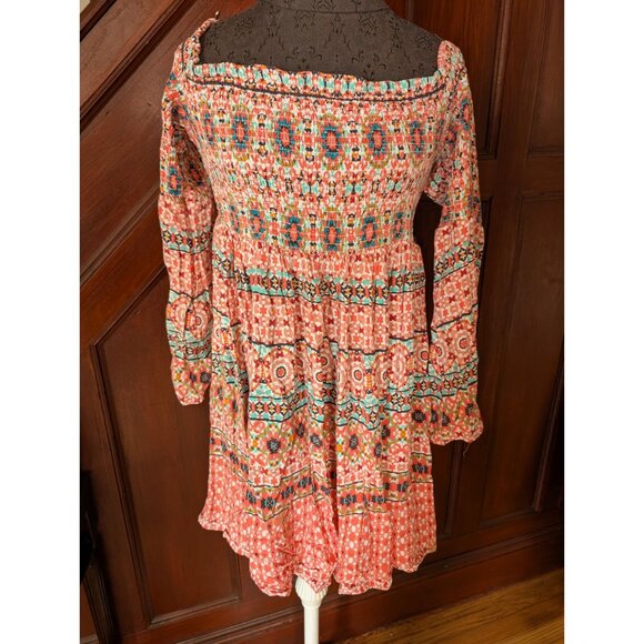 Torrid Womens Off-Shoulder Smocked Floral Boho Dress Size 1 Bell Sleeves - Picture 1 of 8